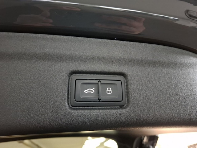 Audi Q6 e-tron Suv e-tron Audi Q6 SUV e-tron