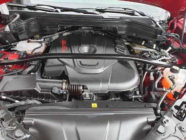 Alfa Romeo Stelvio Q4