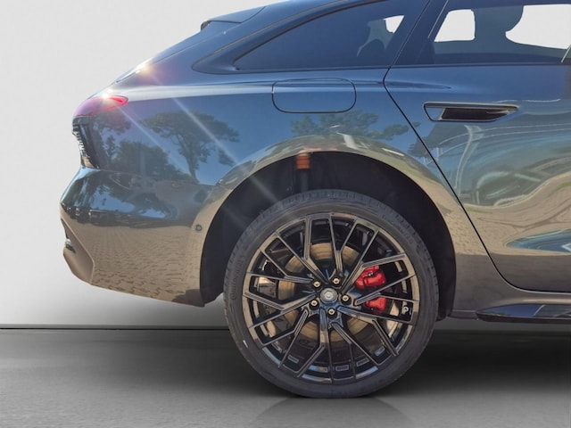 Audi A6 e-tron Avant Quattro