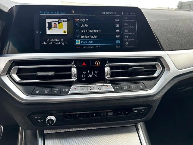 BMW 330 330e M-Sport Touring