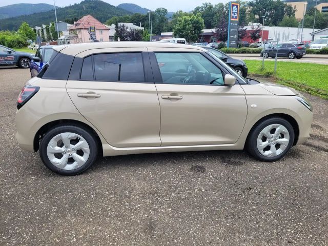 Suzuki Swift Comfort Hybrid