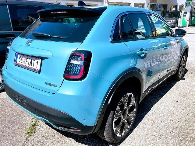 Fiat 600e Hybrid 100 6-Gang eDCT