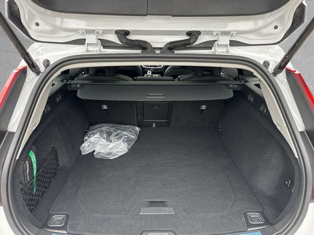 Volvo V60 AWD Dark Hybrid T6 Ultra