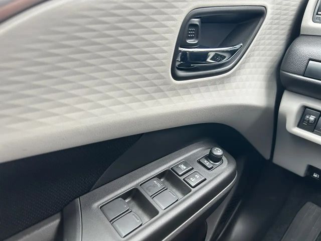 Suzuki Swift Flash Hybrid