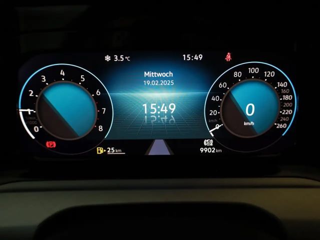 Volkswagen Golf Life