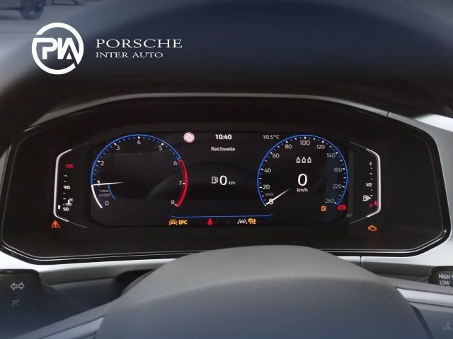 Volkswagen T-Roc Friends TSI