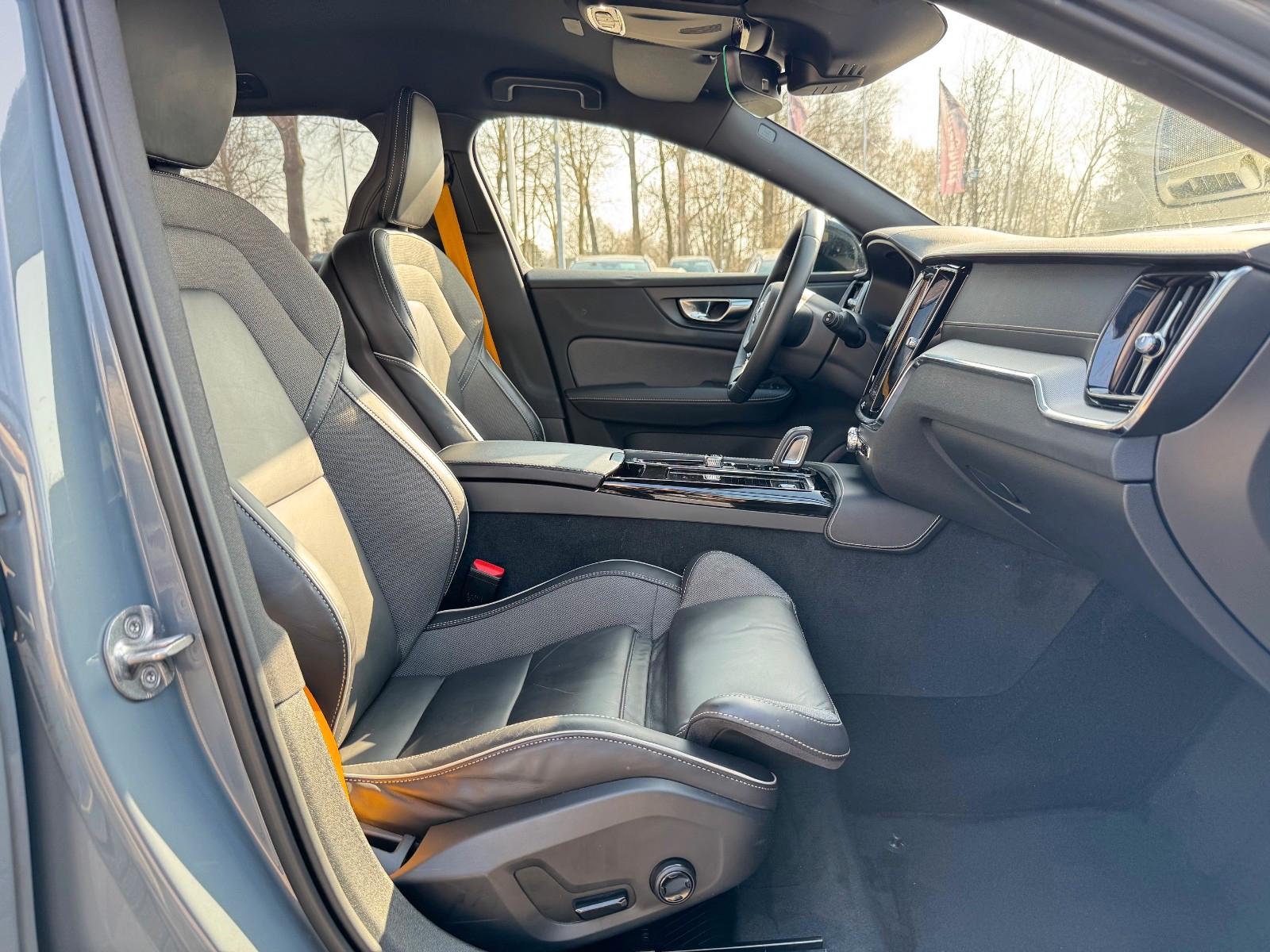 Volvo V60 AWD Polestar Recharge T8