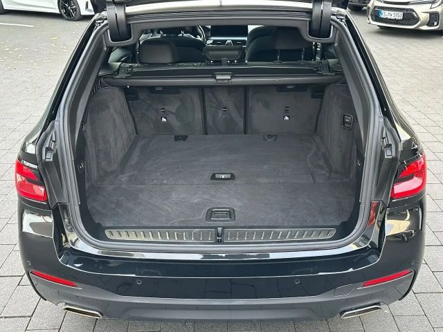 BMW 530 530i M-Sport Touring xDrive