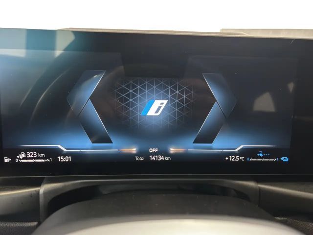 BMW 330 330e M-Sport Touring xDrive