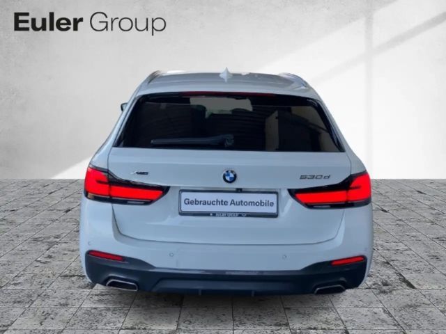 BMW 530 530d M-Sport Touring xDrive