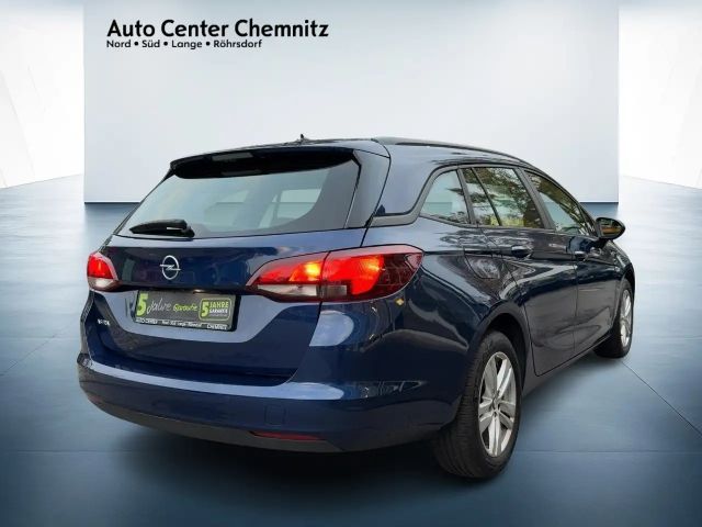 Opel Astra Edition Sports Tourer