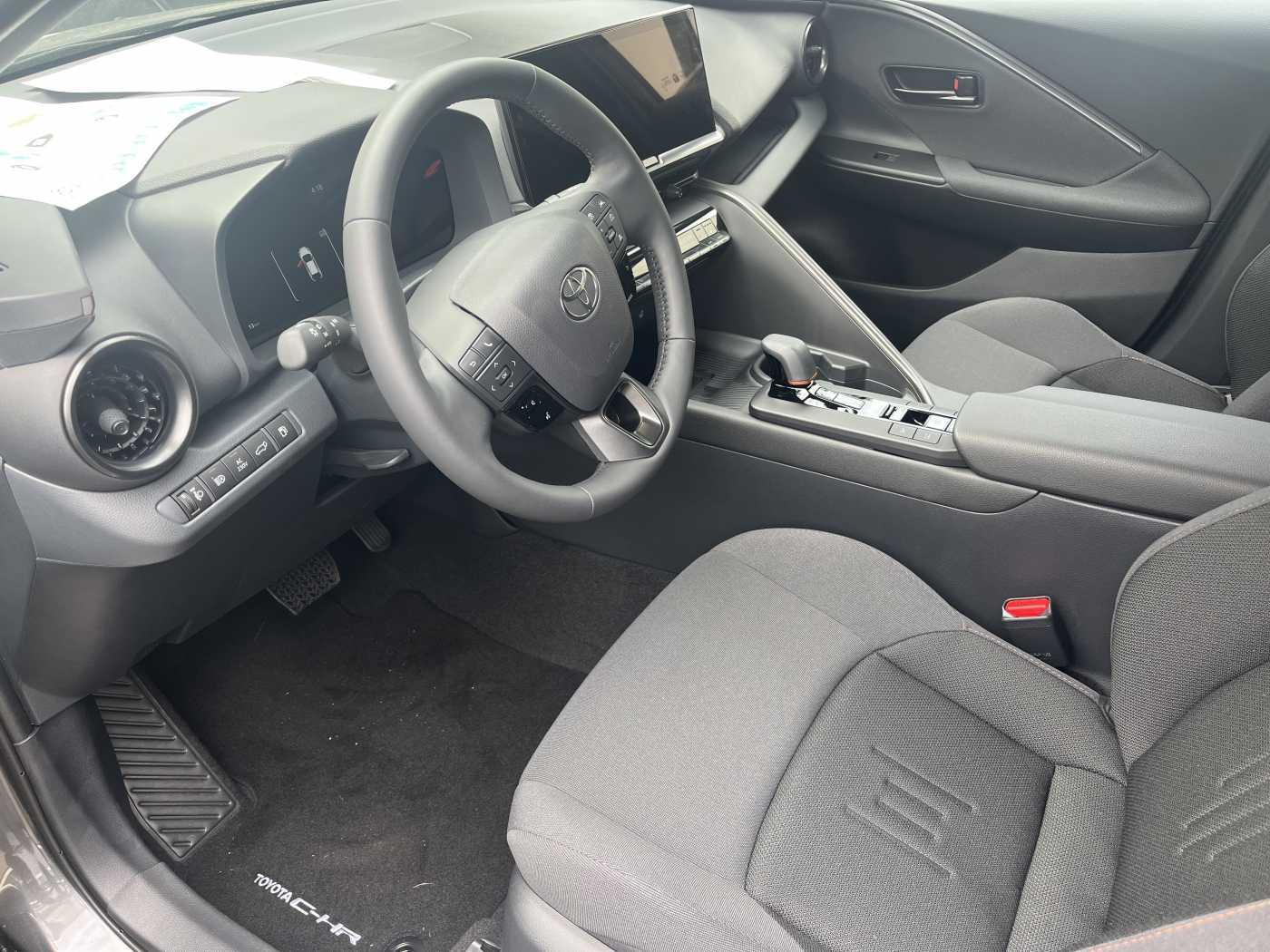 Toyota C-HR Hybride Plug-in Team D