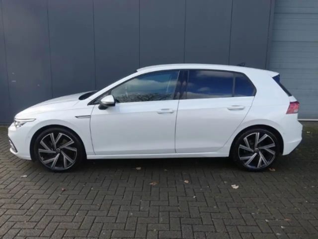 Volkswagen Golf 2.0 TSI DSG Golf VIII Style