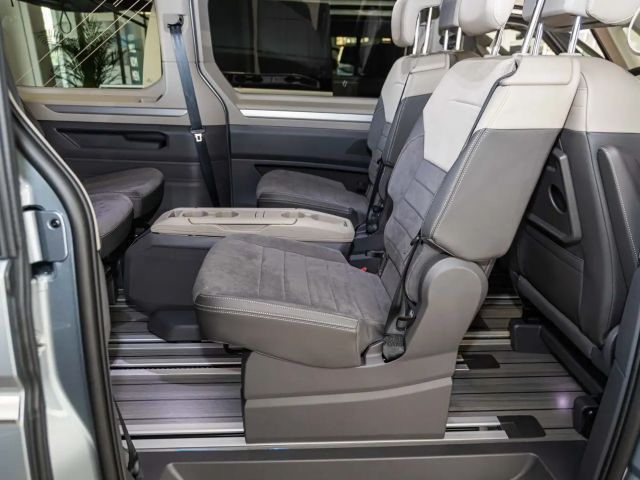 Volkswagen Multivan Lang Style T7