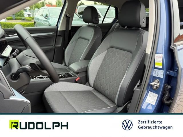 Volkswagen Golf 1.5 eTSI DSG Golf VIII