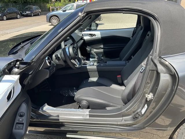 Mazda MX-5 Exclusive-line SkyActiv