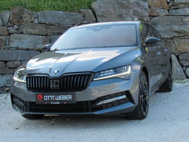 Skoda Superb 2.0 TSI 4x4 Combi Sportline