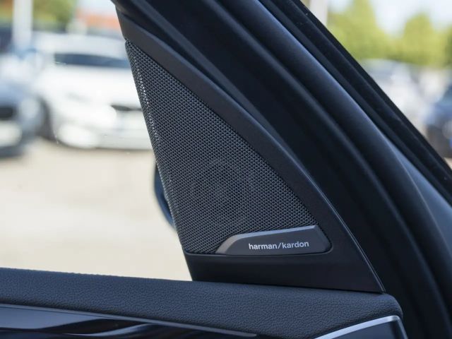 BMW X3 40i  21Z PANO H/K DAPr HUD AHK M-Sitz LENKHZ