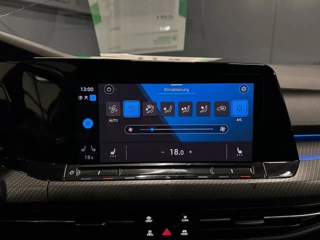 Volkswagen Golf 1.5 eTSI DSG IQ.Drive R-Line