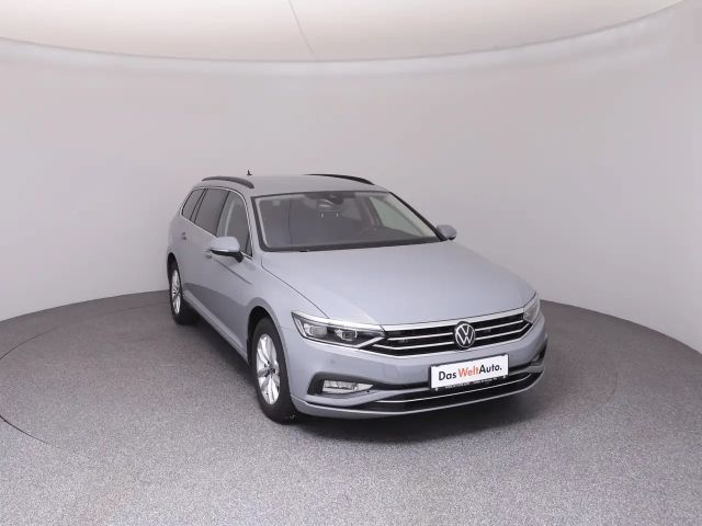 Volkswagen Passat Business Variant