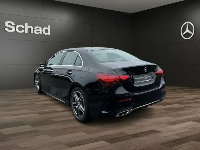 Mercedes-Benz A 200 AMG Line