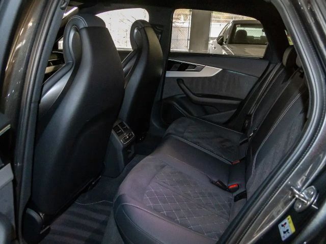 Audi A4 40 TFSI Quattro S-Line Sedan