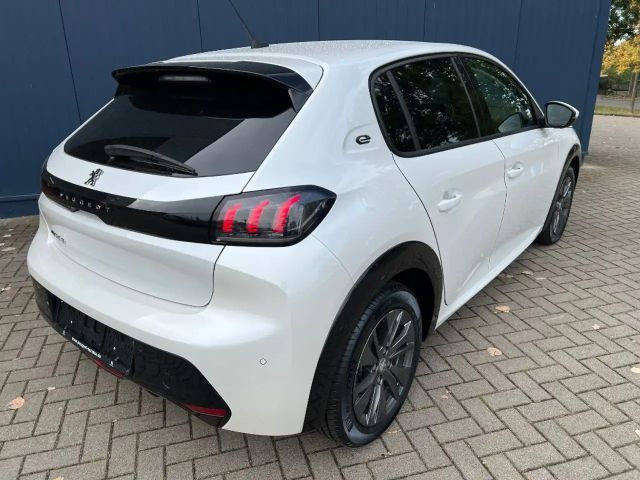 Peugeot 208 Allure Pack