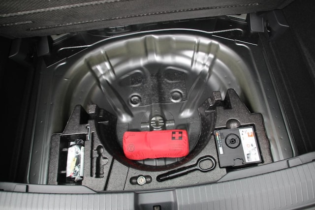 Volkswagen T-Roc TSI Navi+Shz