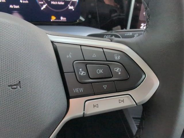 Volkswagen Golf Business DSG Variant