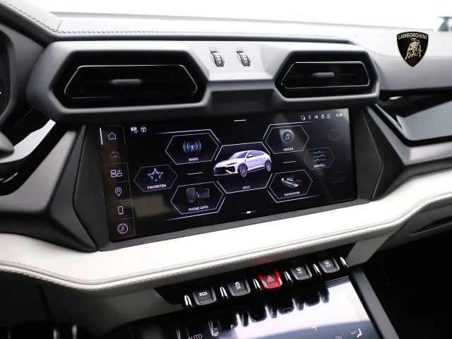 Lamborghini Urus SE MY25 I 23" I AHK I B&O I PANO