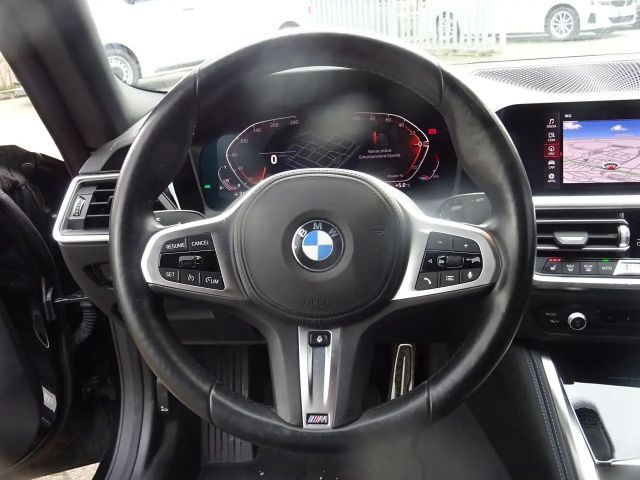 BMW 220 220i Coupé M-Sport