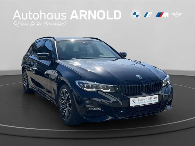 BMW 330 330e M-Sport Touring