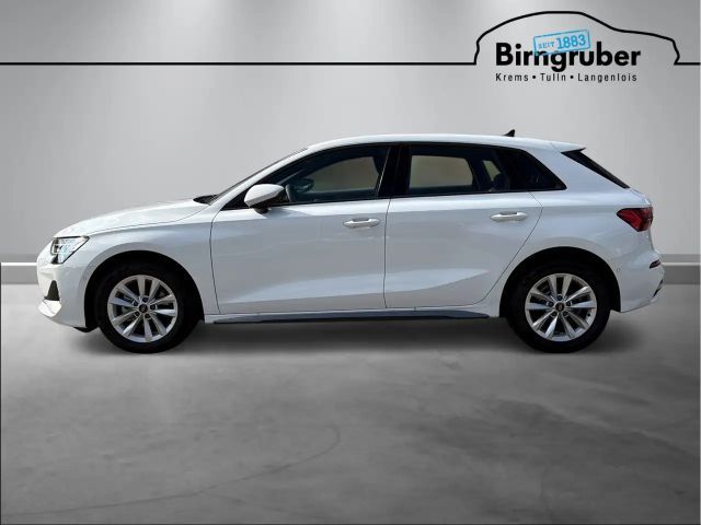 Audi A3 30 TFSI Sedan