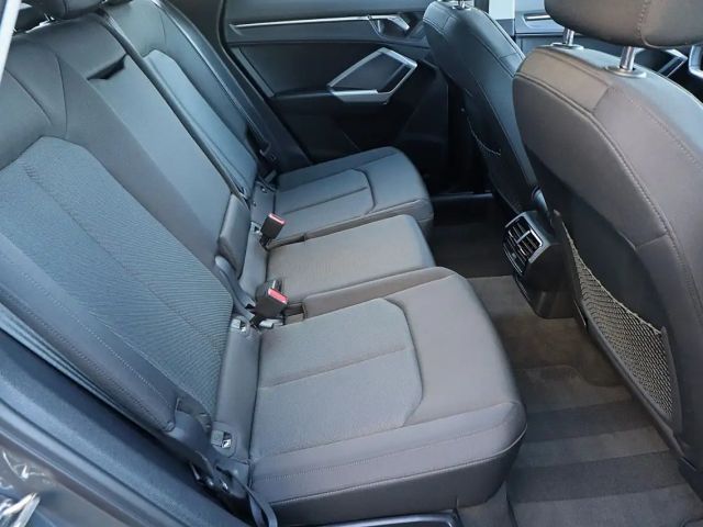 Audi Q3 35 TFSI S-Tronic