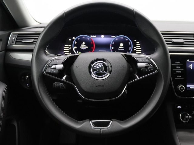 Skoda Superb 2.0 TDI 4x4 Combi Style Style