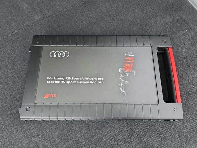 Audi A6 e-tron Avant Performance Quattro