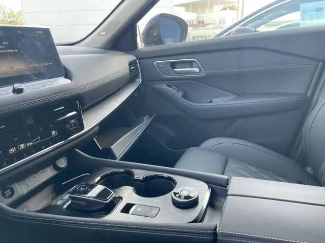 Nissan X-trail AWD Tekna