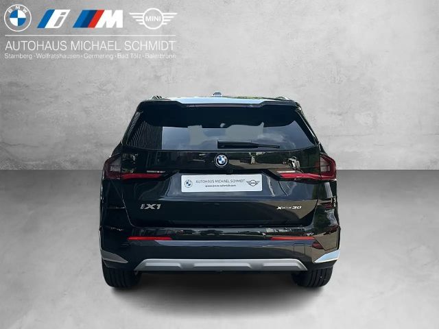 BMW iX1 Comfort pakket xDrive30