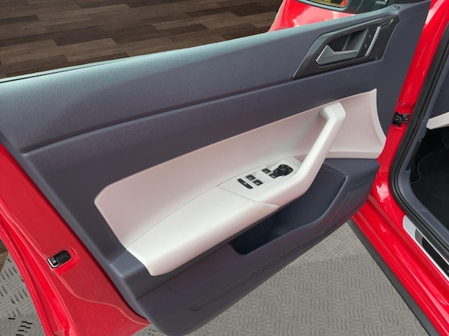 Volkswagen Polo 1.0 TSI R-Line