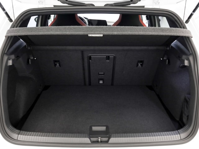 Volkswagen Golf DSG GTI Style