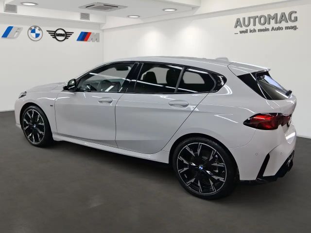 BMW 120 120d M-Sport Sedan