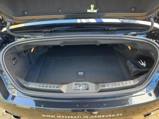 Maserati GranCabrio Modena