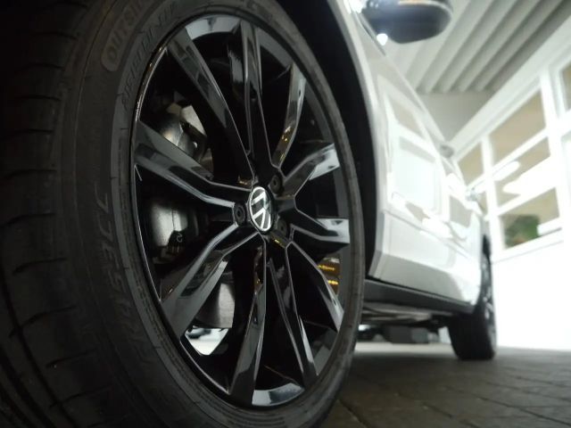 Volkswagen T-Roc Business DSG R-Line Style