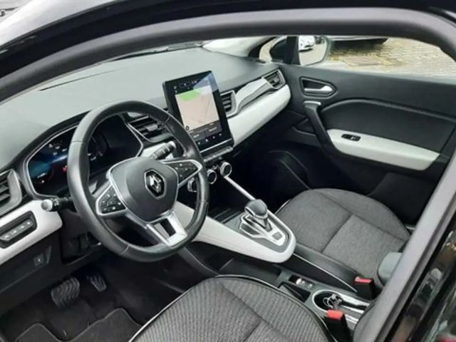Renault Captur Hybrid Intens