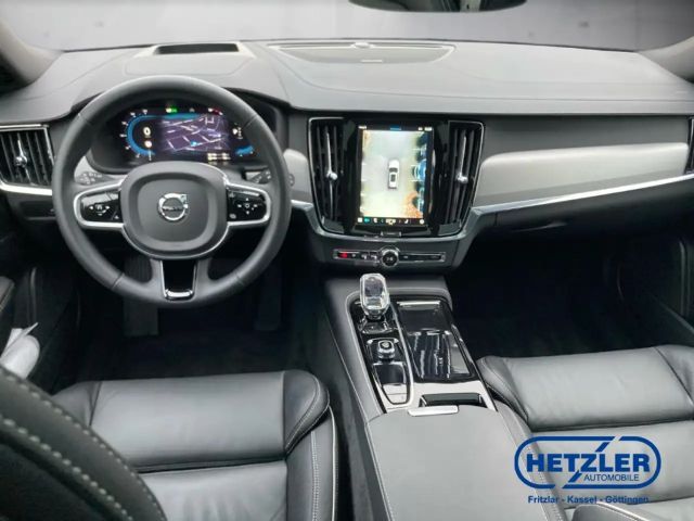 Volvo V90 AWD Dark Recharge Ultimate