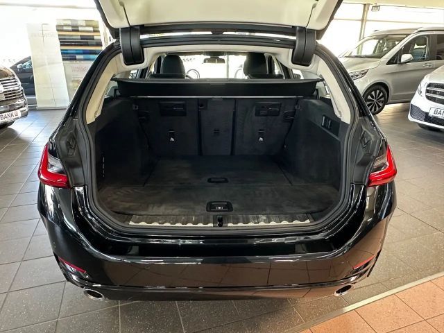 BMW 320 320d Touring xDrive