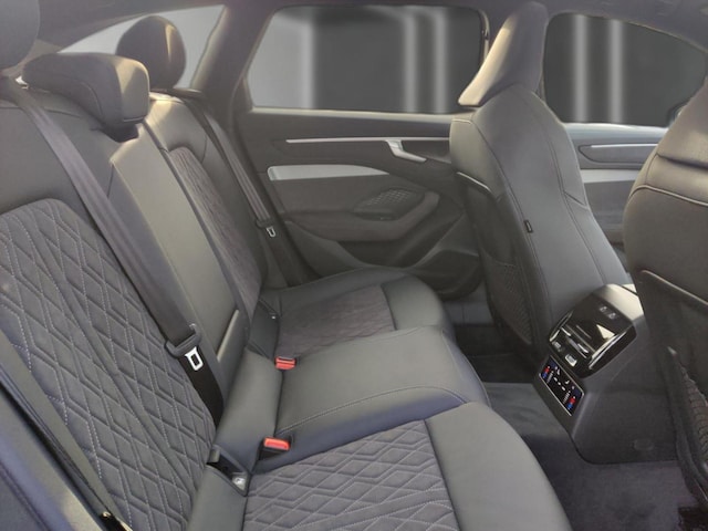 Audi A6 e-tron Avant Quattro