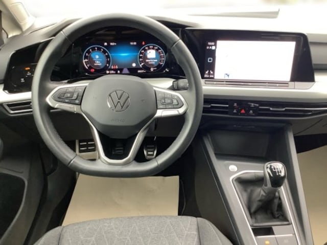 Volkswagen Golf 1.5 TSI Golf VIII