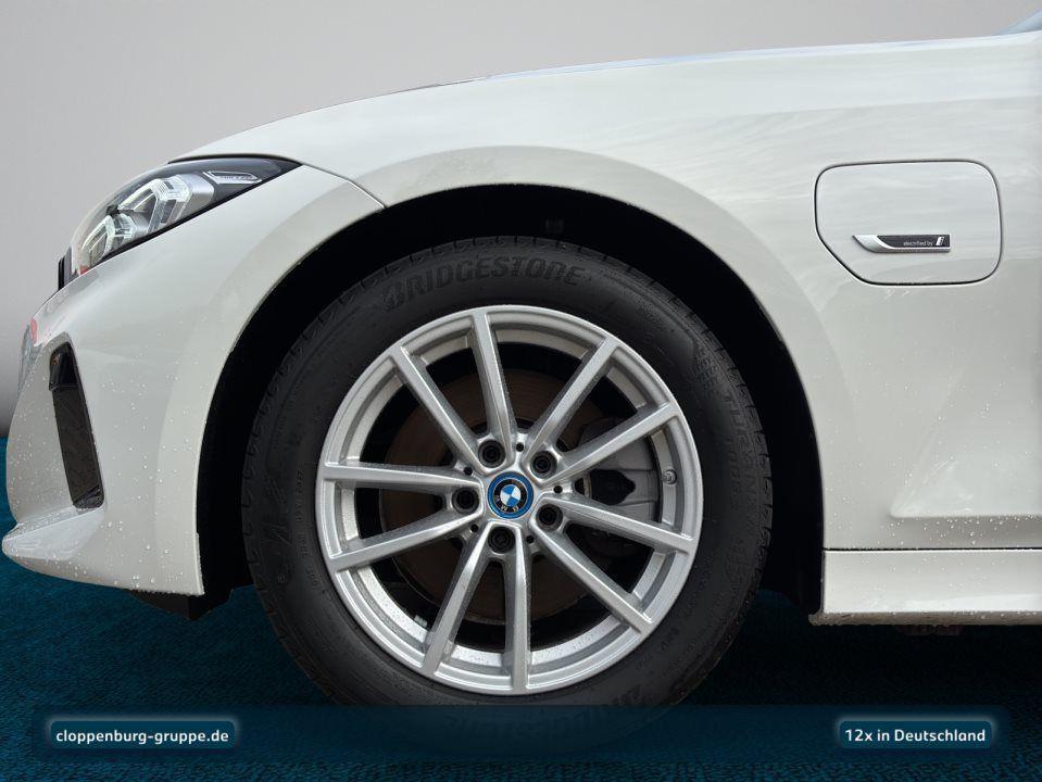 BMW 330 330e Touring