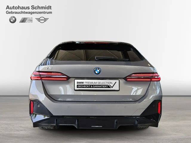 BMW i5 M-Sport M60 Touring xDrive